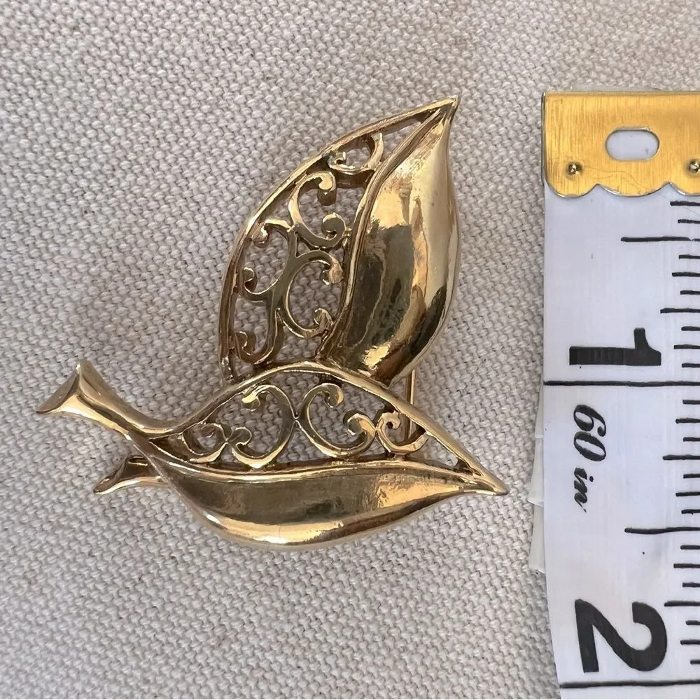 Vintage Gold Tone Boho Retro Dual Leaf Brooch Size 1.5”